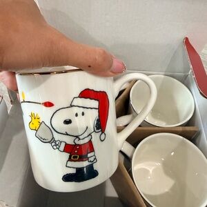 Lenox Festive Snoopy Santa Mug Set